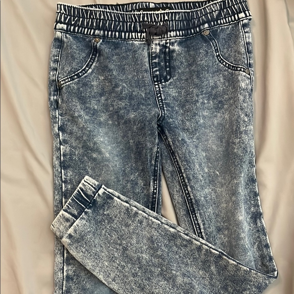 Women's Blue Acid Wash Jeans